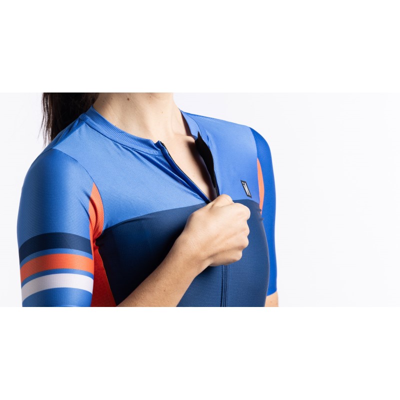 DETALLE-MAILLOT-CICLISMO-MUJER-KROSS-INTOUR-4