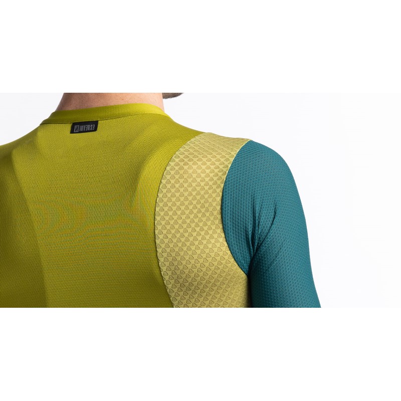 DETALLE-MAILLOT-CICLISTA-UNISEX-INTI-LATITUDE-6